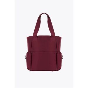 Beis The Sports Tote Burgundy in Burgundy